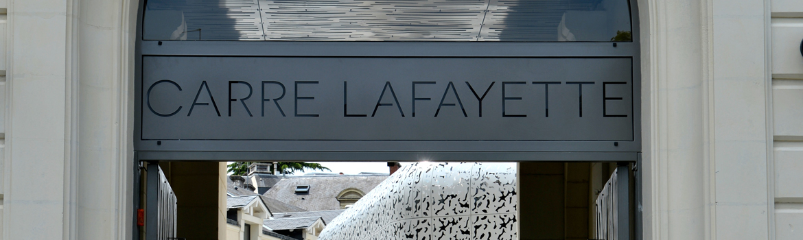 Cabinet dentaire Thierry Babin - L'entrée du Carré Lafayette, détail - © Franck Dubray